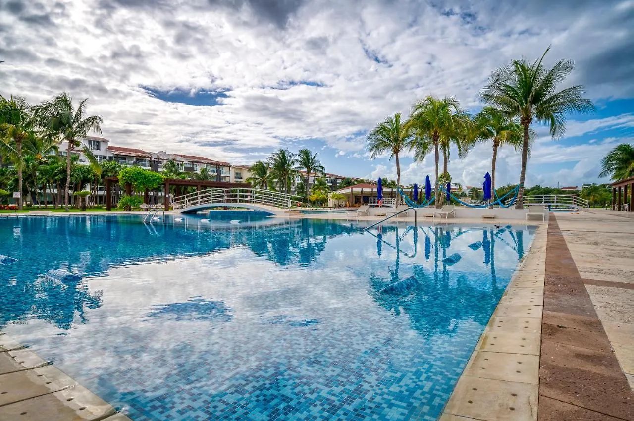 Stunning Ocean Front By Condo Boutique Playa del Carmen