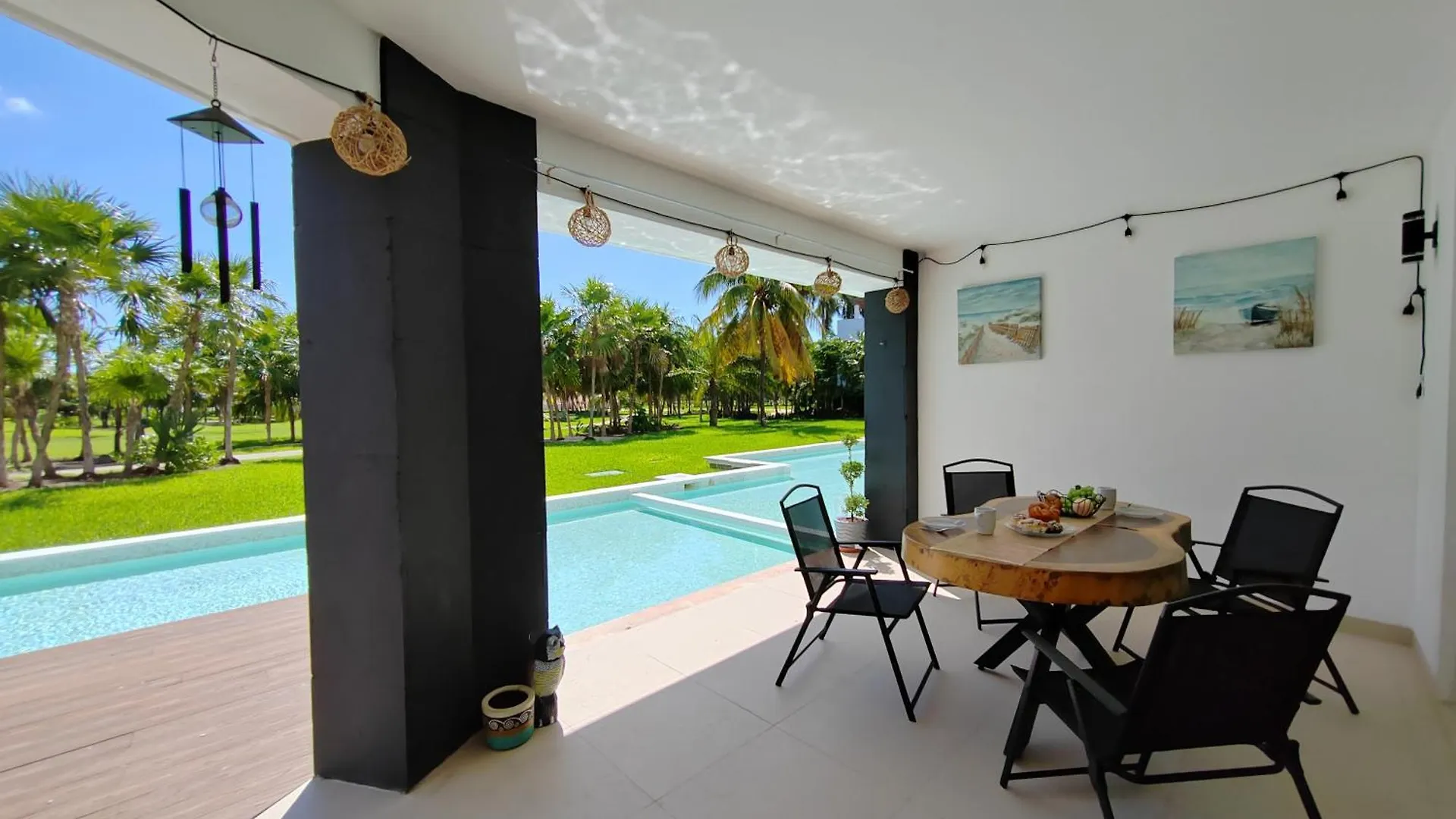 Stunning Ocean Front By Condo Boutique Playa del Carmen