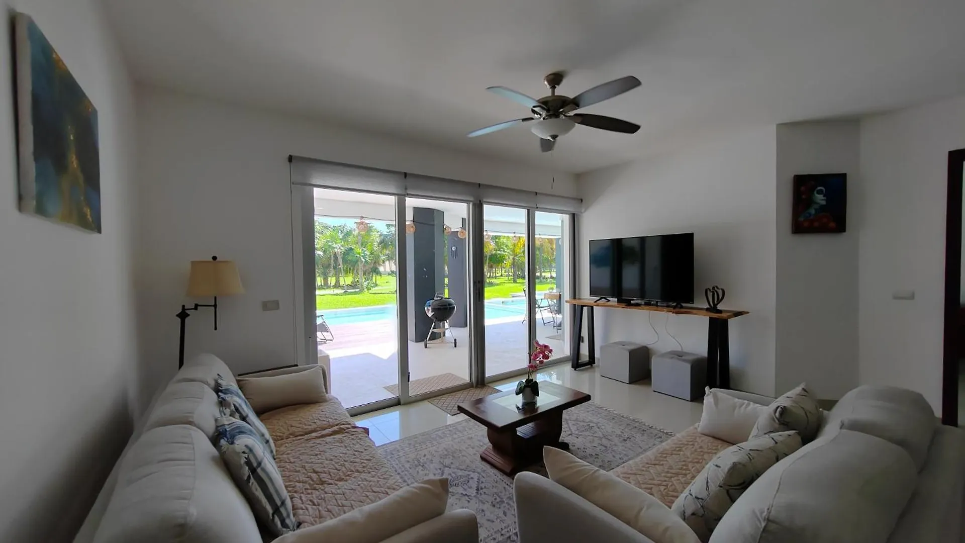 Stunning Ocean Front By Condo Boutique Playa del Carmen